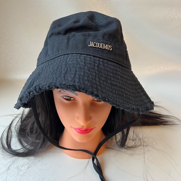 JACQUEMUS HAT - Picture 5 of 5